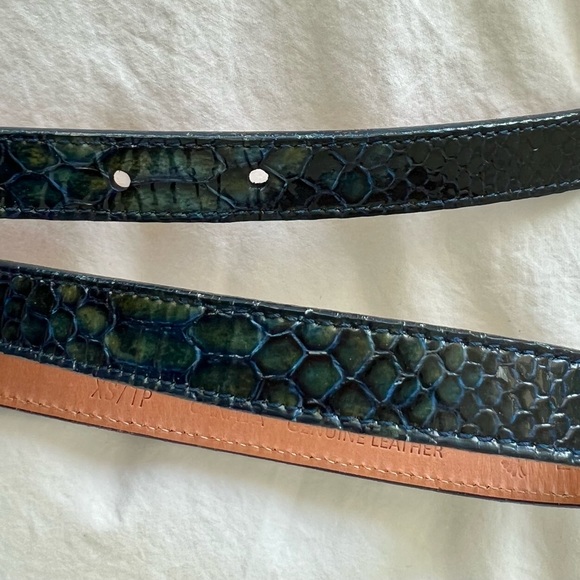 Elie Tahari Mock Snakeskin Genuine Leather Belt - Picture 2 of 5